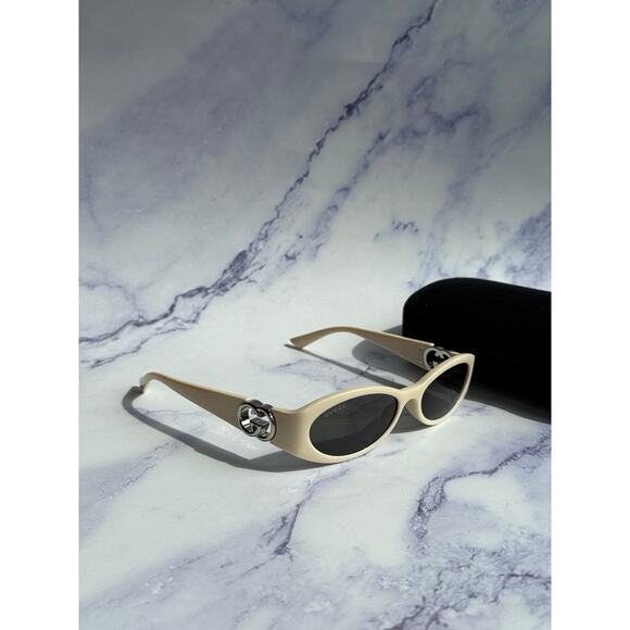 NEW Gucci GG1660S Ivory White Slim Oval Logo Sunglasses - Picture 2 of 10